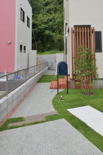 017193-2.jpg